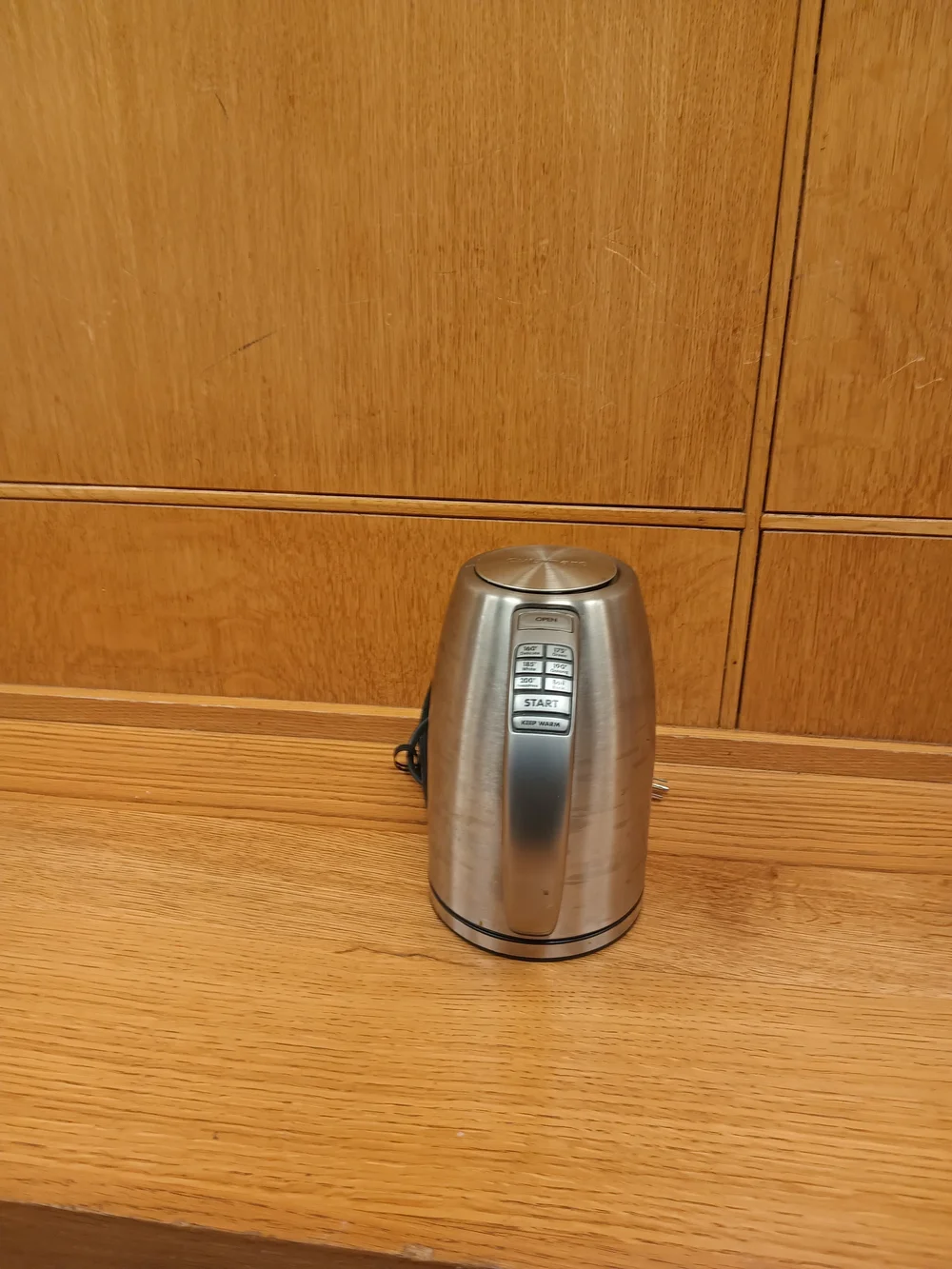 Cuisinart Stainless Steel Electric Kettle with Black Handle